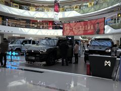 -万达广场(龙湖店)