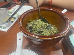 -湖南人家湘菜馆(镇江路店)