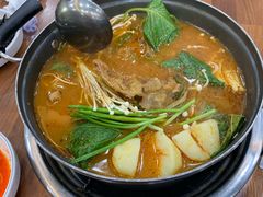 -元堂脊骨土豆汤(明洞1号店)