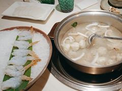 -喃喃椰·糟粕醋·椰子鸡火锅(七堡花园店)