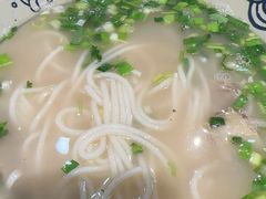 -头壹号  羊汤·饸饹面·大油条(嘉华店)