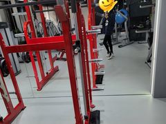 -享受健身·美体塑形馆