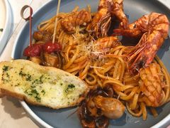 -水桶王国主题餐厅·聚会·生日派对·亲子活动·家庭套餐(亚龙湾希尔顿店)