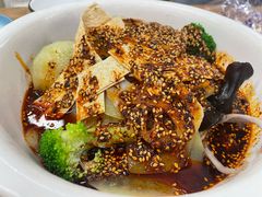 钵钵鸡-艺味深尝(云锦路店)