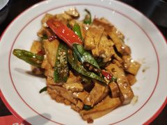 -富正毅三下锅(体育馆店)