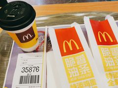 -麦当劳(百联西郊购物中心店)