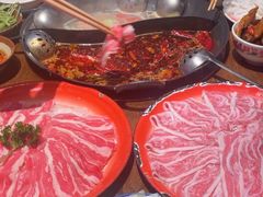 -萍姐火锅·公路夜市(武汉首店)