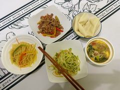 -悦芽照护月嫂+育儿嫂(杭州店)