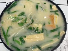 -肥汁米蘭香港米线(长宁来福士店)