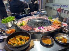-哈哈碳都·牛肋条无限自助烤肉(宝龙店)