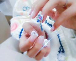 点击看大图 -蜜丝卡伦美甲美睫连锁