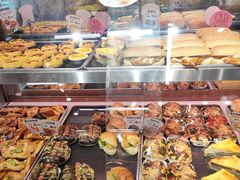 -Caidie Bakery采蝶轩(人民东路店)