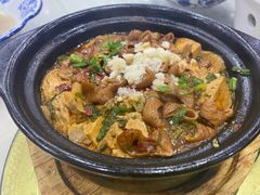 臭豆腐肥肠煲-广迎居老正兴菜馆