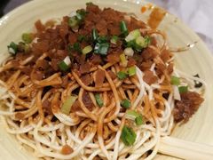 凉面-巴厘龙虾·榜首油焖大虾(洞庭·艺术洋房店)