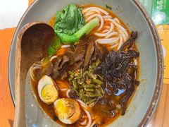 -百春原湖南牛肉粉(百联世纪店)