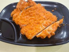 -莱莱小笼·乔艾