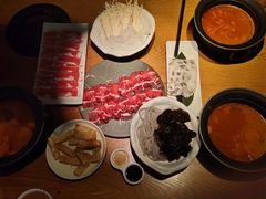 -呷哺呷哺(融创茂店)