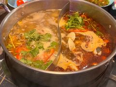 -老城鲜·小海鲜贝贝煲火锅(壹方城店)