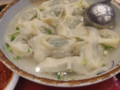 -侬佳蒸菜馆(听潮店)