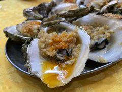 -蚝哥花姐湛江烤生蚝(美丽湾市场店)