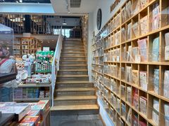 -猫的天空之城概念书店(苏州平江店)