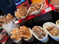 -Salon de The de Joel Robuchon(外滩18号店)
