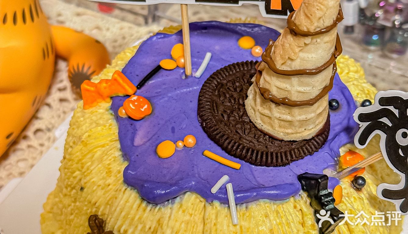 凭咱俩的关系🤤万圣节给个小蛋糕不过分吧🎃