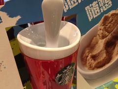 -星巴克臻选(南京金茂览秀城店)