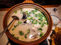 -姜君·千岛湖鱼头馆(浦东大道店)