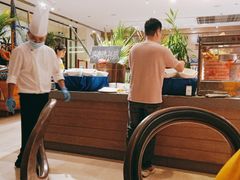 -海口绿发希尔顿酒店-田园汇自助餐·三文鱼·海鲜