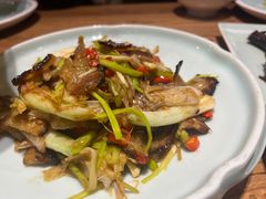 浇头炒腊肉-湘水滨·臭鳜鱼·湘菜(马驹桥店)