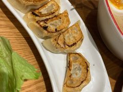 博多一口饺子-一風堂拉面(港汇恒隆店)