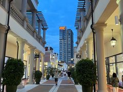 -佛罗伦萨小镇广佛名品奥特莱斯(疏港路店)