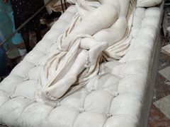 -卢浮宫