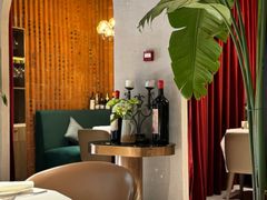 -Osteria Garden 生蚝花园餐厅(原进贤路店)