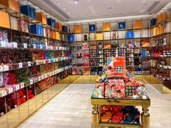 零售区-VENCHI 闻绮(北京国贸商城店)