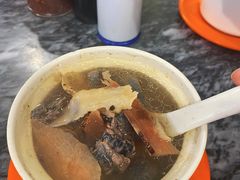 当归黄芪茯苓炖竹丝鸡-益寿炖品店