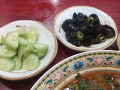 -金杨拉面王小吃面馆·牛三宝面·红烧牛肉粉
