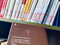 -杨浦区图书馆(长海路街道分馆)