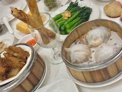 水晶鲜露笋蒸虾饺-凤凰楼酒家·粤宴点心(华强北店)