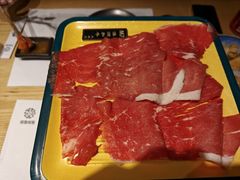 -枝魯枝魯自助料理