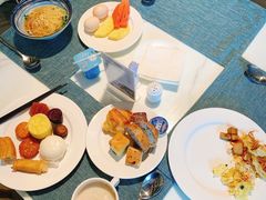 -深圳光明希尔顿花园酒店