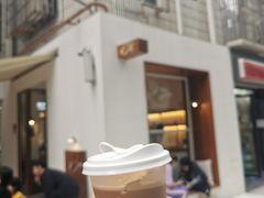 -Line 咖啡(石厦花园店)