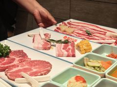 -韩香福烤肉庄园(华夏路店)