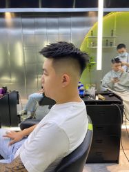 -不迫先生专业男士剪发