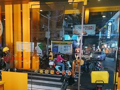 -尊宝比萨(中山八店)