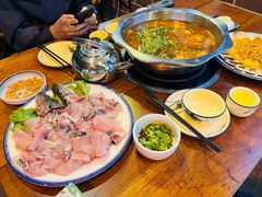 -大理.老字号渝记酸萝卜乌鱼(古城总店)