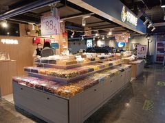 -第5大道精品休闲购物广场