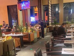 -洛缦音乐餐厅(工业展览馆万象城店)