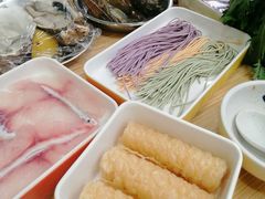 -杨老板·海鲜集市火锅·鲜切牛肉(中防万宝店)